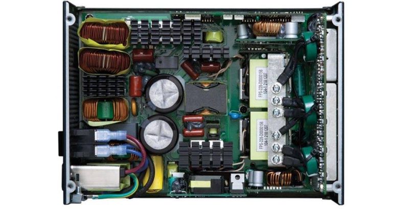 منبع تغذیه کامپیوتر تسکو TSCO TP570 توان 230 وات منبع تغذیه کامپیوتر تسکو TSCO TP570 توان 230 وات